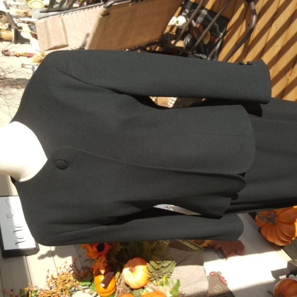 JOS. A. BANK CLOTHIERS ♡ Vintage Black 2pc Pure Wool Fully Lined Skirt Suit 4 - Picture 12 of 17